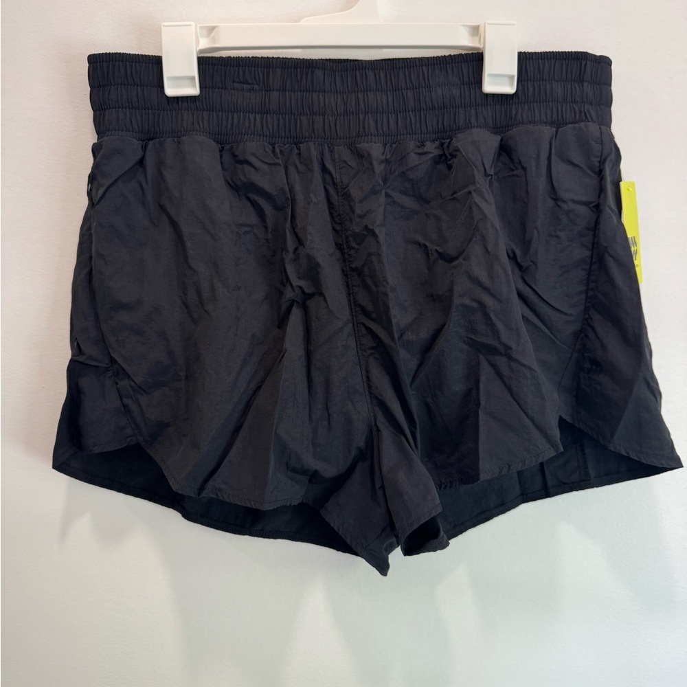 All in Motion Black Performance Shorts High Rise XL NWT